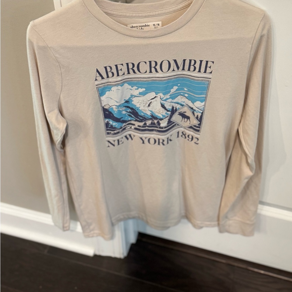 ABERCROMBIE KIDS BRAND, Beige Graphic Long Sleeve Shirt, Boy’s Sz 15/16 Clothing - Picture 8 of 9